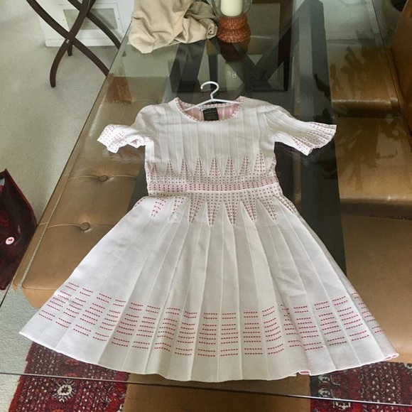 Bebe Dress - Picture 3 of 5